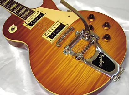 Bigsby Vibrato on a Les Paul bigsby les paul